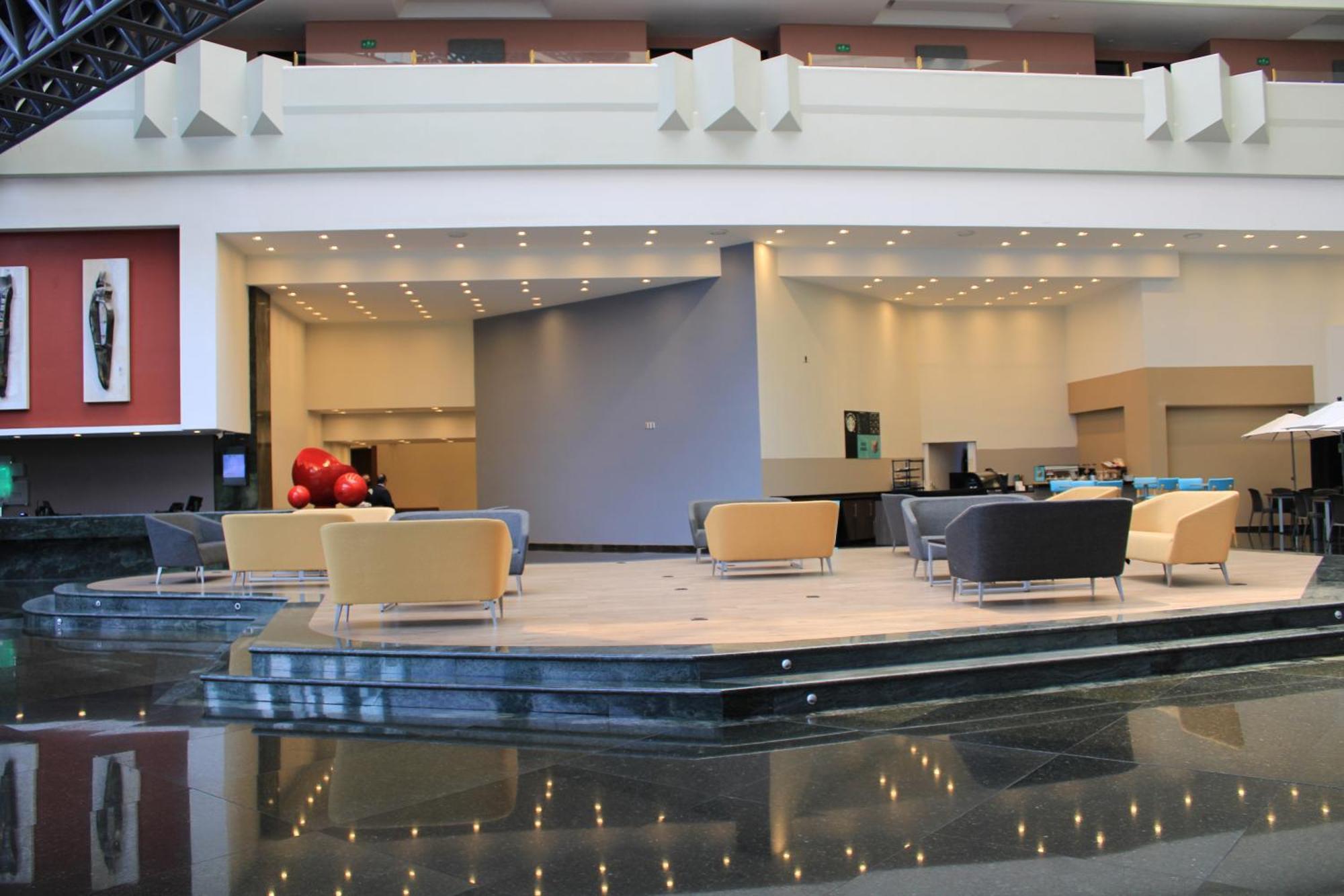 Dali Airport By Ihg