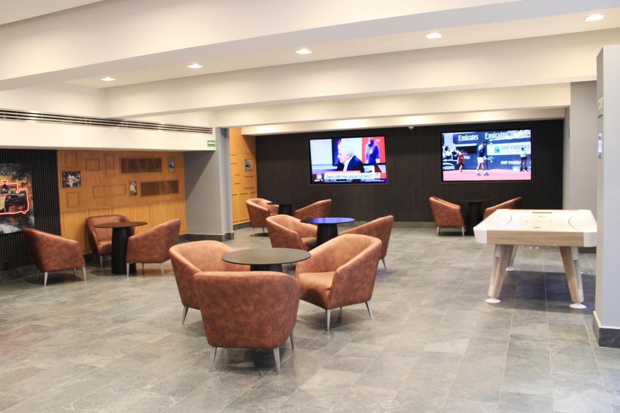 Hotel Dali Airport By Ihg